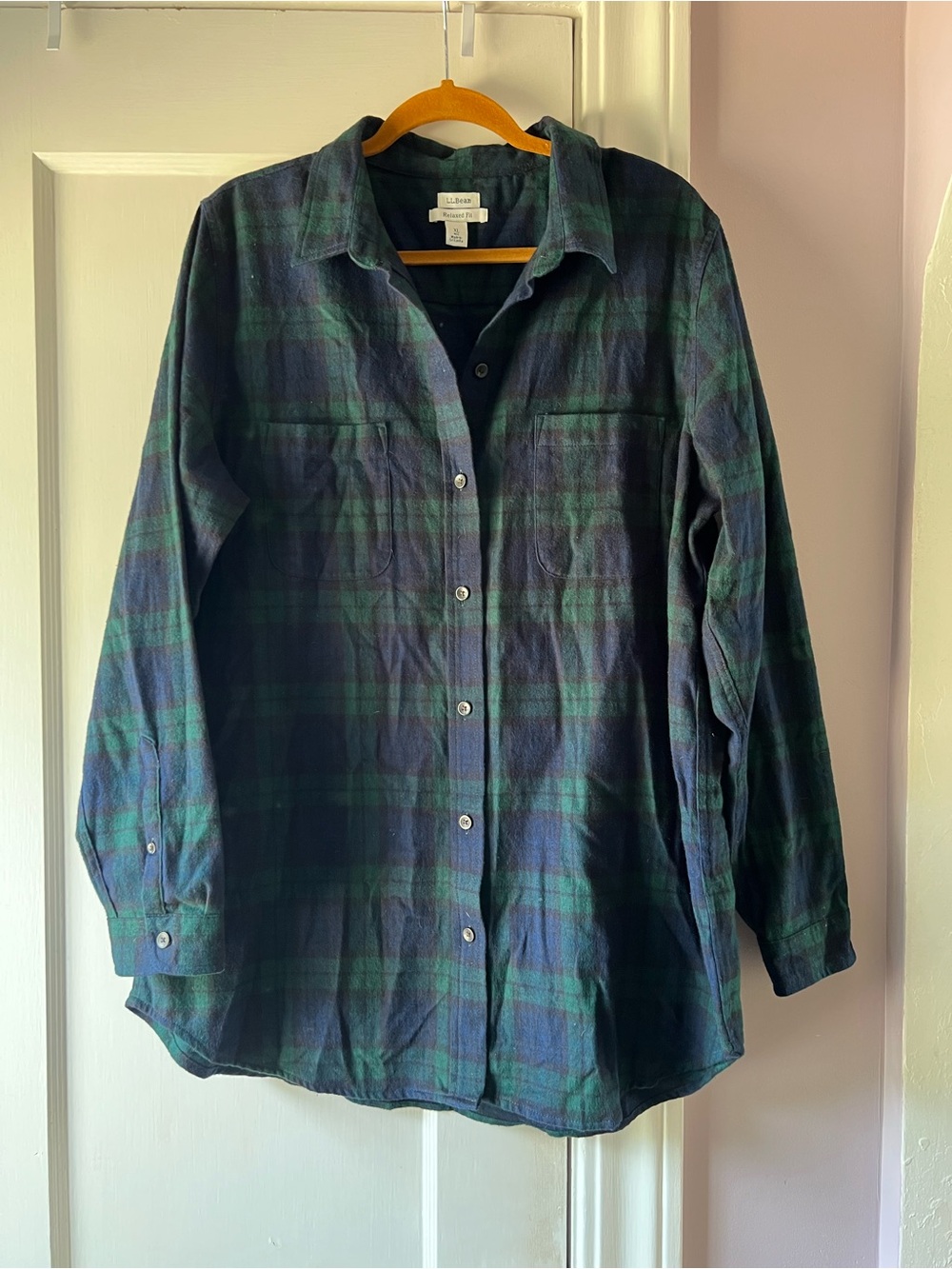 LL BEAN Women’s Plaid 100% Cotton Top